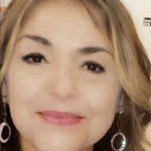 Meet your Posher, Clara